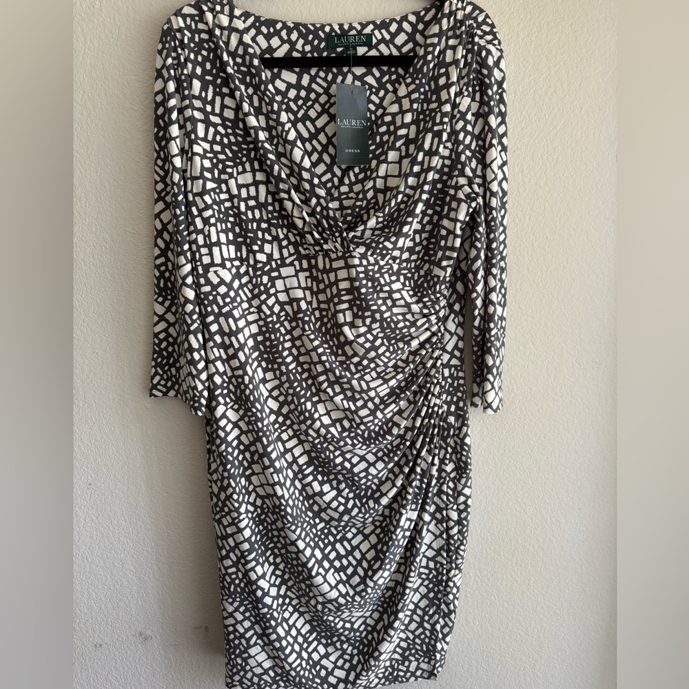 Polo by Ralph Lauren Gray and White Sequin Design Ruched Sheath Dress